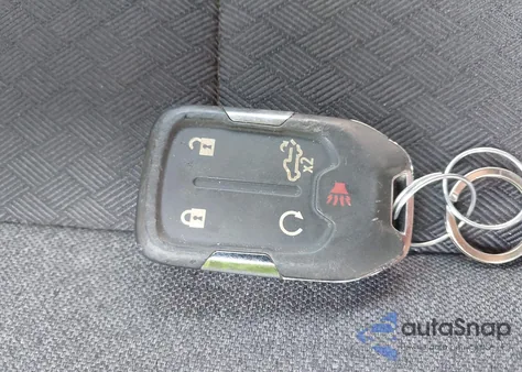 2021 Chevrolet Silverado 1500 4Wd Short Bed Rst from USA, damaged, VIN 1GCUYEED8MZ278021